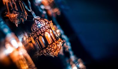 MİRAÇ KANDİL MESAJLARI (ESKİ, DUYULMAMIŞ, DOKUNAKLI): Hayırlı Kandiller… Kısa ve öz, anlamlı, görselli, yeni, dualı, ayetli, hadisli Miraç Kandili mesajları… WhatsApp, Facebook, Instagram için Miraç Kandili sözleri