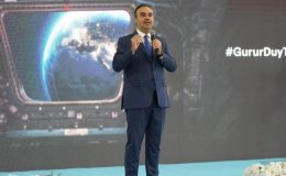 Bakan Kacır’dan Ay Projesi açıklaması: Hibrit roketimizi uzayda ateşleyeceğiz