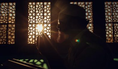 Kadir Gecesi orucu ne zaman tutulur, hangi gün? Kadir Gecesi oruç tutmanın sevabı Diyanet bilgisi