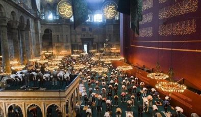 CUMA HUTBESİ PDF METNİ VE KONUSU (3 MAYIS 2024)| Diyanet bu haftaki cuma hutbesi konusunu yayınladı… Dua: Rabbimize Sığınmanın Sözlü İfadesi