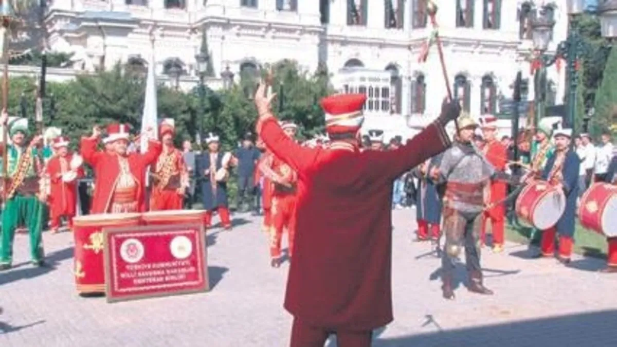 Mehteran, yaz sezonunun son konserini Yıldız Sarayı’nda verdi